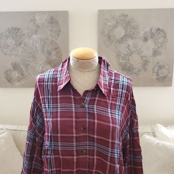 Love, Fire Raw Hem Plaid Button-Down Top sz 1x - Picture 5 of 14